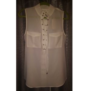 Sleeveless lace up top